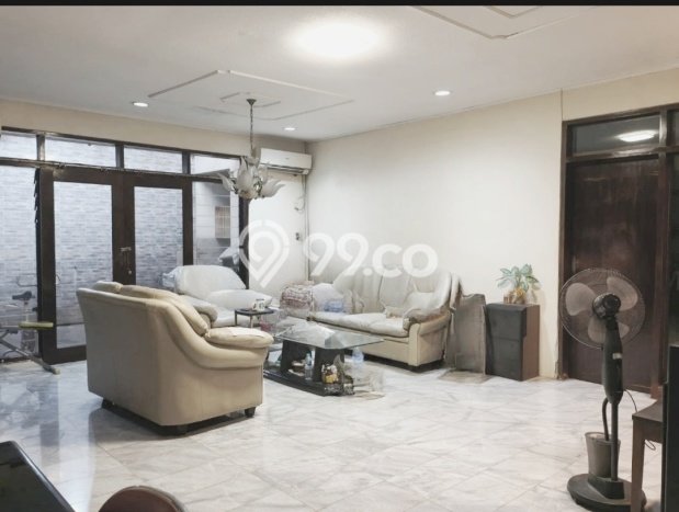 Rumah Luxury Modern Siap Huni di Meruya Jakarta Barat Rumah Luxury Modern Siap Huni di Meruya Jakarta Barat