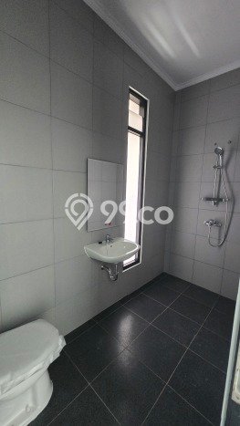 For Sale! Luxury House LT 126m2 Desain Modern di Villa Meruya For Sale! Luxury House LT 126m2 Desain Modern di Villa Meruya