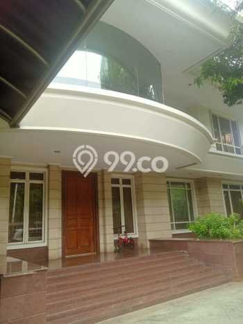 Hunian Elit LB 600m2 Siap Pakai Desain Elegan di Puri Indah, Jakarta Barat Hunian Elit LB 600m2 Siap Pakai Desain Elegan di Puri Indah, Jakarta Barat