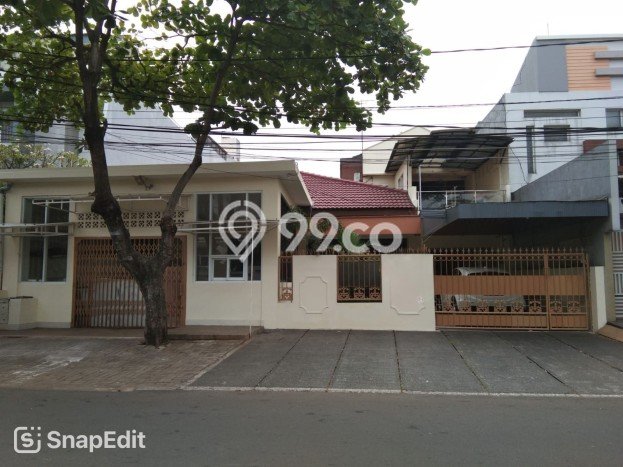 Rumah Luxury Modern Siap Huni di Meruya Jakarta Barat Rumah Luxury Modern Siap Huni di Meruya Jakarta Barat