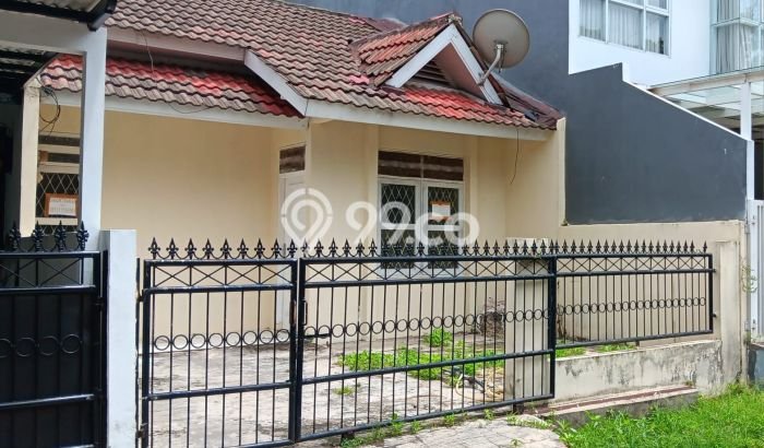 Jarang Ada! Rumah Sewa 2 Kamar Bagus Siap Huni BSD City Jarang Ada! Rumah Sewa 2 Kamar Bagus Siap Huni BSD City