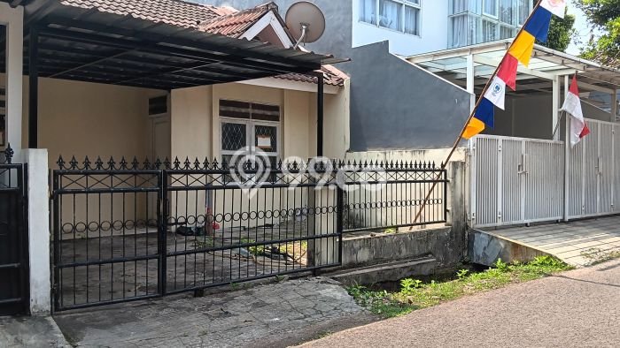 Jarang Ada! Rumah Sewa 2 Kamar Bagus Siap Huni BSD City Jarang Ada! Rumah Sewa 2 Kamar Bagus Siap Huni BSD City