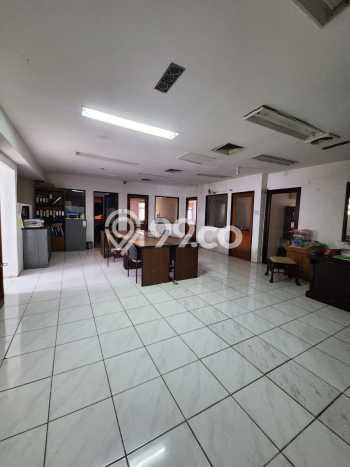 Komersial Bagus Dijual LB 2402m2 Lokasi Strategis Jakarta Pusat Area Cocok untuk Berbisnis Komersial Bagus Dijual LB 2402m2 Lokasi Strategis Jakarta Pusat Area Cocok untuk Berbisnis