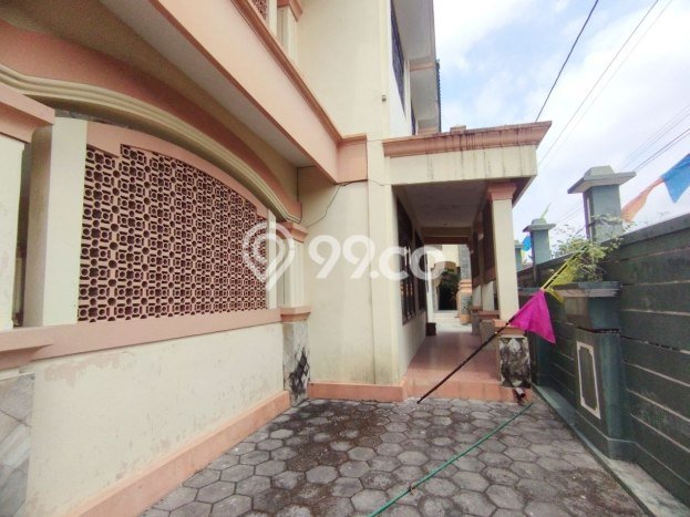 Rumah Modern area Jaten, Karanganyar, LT 1145m² LB 1500m² Rumah Modern area Jaten, Karanganyar, LT 1145m² LB 1500m²