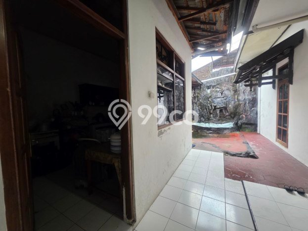 Rumah Modern Cantik 4 Kamar Bisa Langsung Pindah di Laweyan Rumah Modern Cantik 4 Kamar Bisa Langsung Pindah di Laweyan