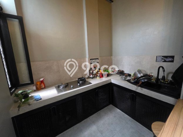 Aset Investasi! Kost Dijual di Jebres, Surakarta, 30 KT, 30 KM, Luas 600m2 Aset Investasi! Kost Dijual di Jebres, Surakarta, 30 KT, 30 KM, Luas 600m2
