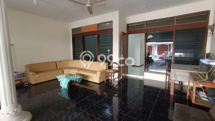 Rumah Modern Cantik 4 Kamar Siap Huni di Jebres Rumah Modern Cantik 4 Kamar Siap Huni di Jebres