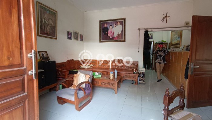 Rumah Modern Cantik 4 Kamar Siap Huni di Jebres Rumah Modern Cantik 4 Kamar Siap Huni di Jebres