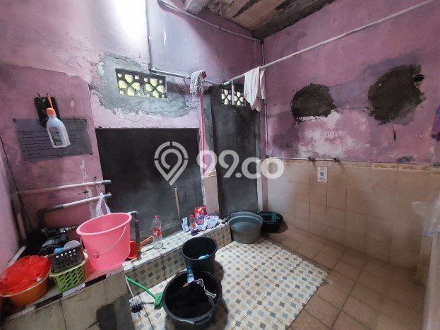 For Sale Rumah 10 Kamar Lokasi Strategis Bagus dan Strategis di Laweyan For Sale Rumah 10 Kamar Lokasi Strategis Bagus dan Strategis di Laweyan