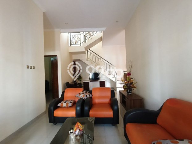 Dijual Cepat Rumah Favorit Siap Huni LB 130m2 di Colomadu, Karanganyar Dijual Cepat Rumah Favorit Siap Huni LB 130m2 di Colomadu, Karanganyar