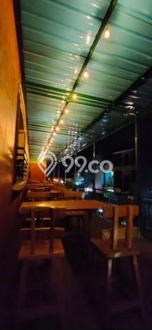 Ruko Dijual di Jebres LT 105m2, LB 150m2 untuk Investasi Ruko Dijual di Jebres LT 105m2, LB 150m2 untuk Investasi