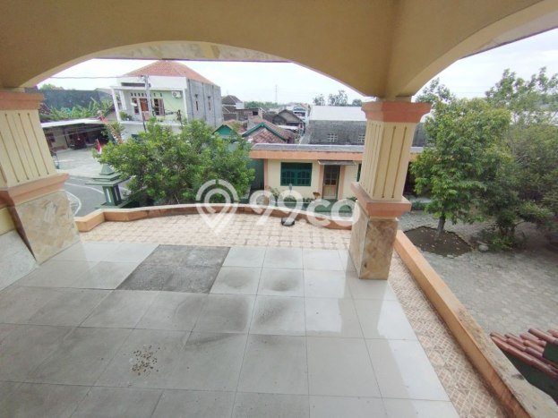 Rumah Modern area Jaten, Karanganyar, LT 1145m² LB 1500m² Rumah Modern area Jaten, Karanganyar, LT 1145m² LB 1500m²