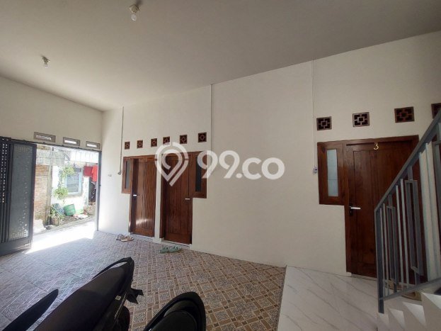 Rumah Kost Dijual di Jebres, Solo, 11 KT, 11 KM, Bangunan 180m2 Rumah Kost Dijual di Jebres, Solo, 11 KT, 11 KM, Bangunan 180m2
