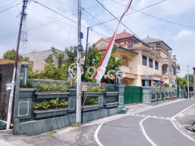 Rumah Modern area Jaten, Karanganyar, LT 1145m² LB 1500m² Rumah Modern area Jaten, Karanganyar, LT 1145m² LB 1500m²