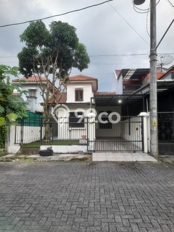 Rumah Strategis Modern Lb 137m2 di Purwokerto Utara, Banyumas Rumah Strategis Modern Lb 137m2 di Purwokerto Utara, Banyumas