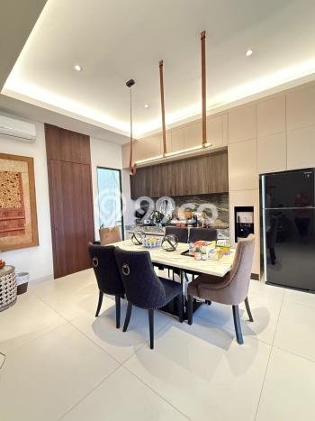 Hunian Elit LB 385m2 Siap Pakai Desain Elegan di Kemang, Jakarta Selatan Hunian Elit LB 385m2 Siap Pakai Desain Elegan di Kemang, Jakarta Selatan
