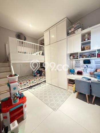 Hunian Elit LB 385m2 Siap Pakai Desain Elegan di Kemang, Jakarta Selatan Hunian Elit LB 385m2 Siap Pakai Desain Elegan di Kemang, Jakarta Selatan