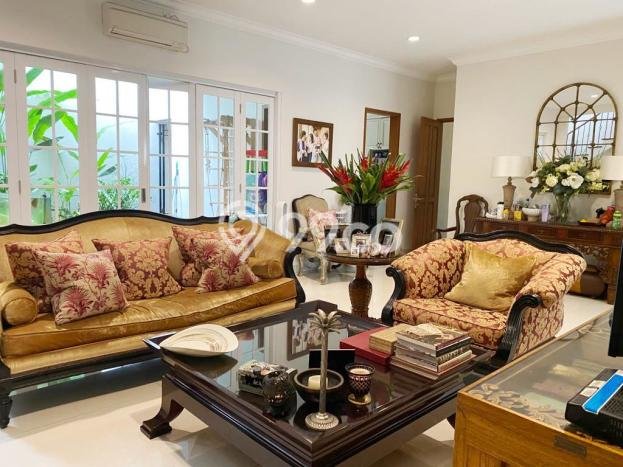 Siap Huni Rumah Mewah 5 Kamar di Jagakarsa Dekat ke Mana Saja Siap Huni Rumah Mewah 5 Kamar di Jagakarsa Dekat ke Mana Saja