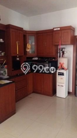 Rumah Mewah LB 350m2 Siap Pakai Desain Elegan di Bintaro, Tangerang Selatan Rumah Mewah LB 350m2 Siap Pakai Desain Elegan di Bintaro, Tangerang Selatan