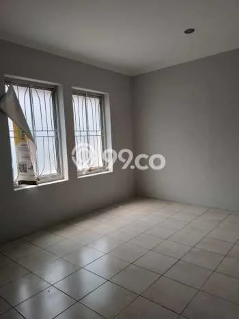 Tanah Disewakan Kawasan , Luas 28m2m², Ideal untuk Bisnis Tanah Disewakan Kawasan , Luas 28m2m², Ideal untuk Bisnis