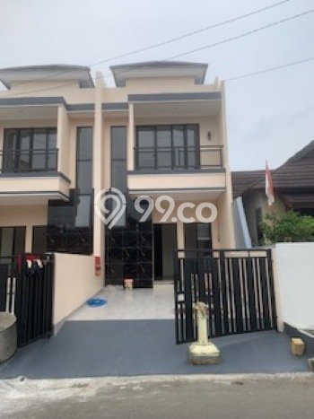 Dijual Rumah Eksklusif 4 KT di Serpong Villa Melati Mas, Tangerang Selatan Dijual Rumah Eksklusif 4 KT di Serpong Villa Melati Mas, Tangerang Selatan
