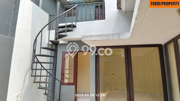 Jual Rumah Eksklusif 2 KT di Citra Grand, Jakarta Timur Jual Rumah Eksklusif 2 KT di Citra Grand, Jakarta Timur
