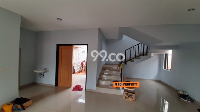 Disewakan! Rumah 3 Kamar Tidur &
2 Kamar Mandi di Citra Grand, Jakarta Timur Disewakan! Rumah 3 Kamar Tidur &
2 Kamar Mandi di Citra Grand, Jakarta Timur
