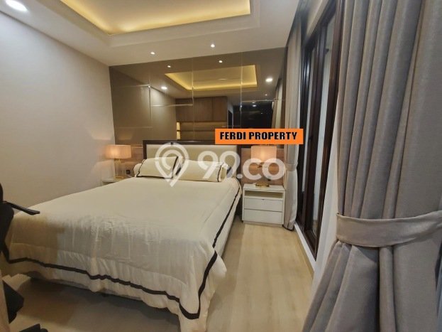 Rumah Elit Modern Tanpa Renovasi di Citra Grand Jakarta Timur Rumah Elit Modern Tanpa Renovasi di Citra Grand Jakarta Timur
