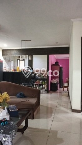 Rumah Elit LB 340m2 Siap Pakai Desain Elegan di Legenda Wisata, Bogor Rumah Elit LB 340m2 Siap Pakai Desain Elegan di Legenda Wisata, Bogor