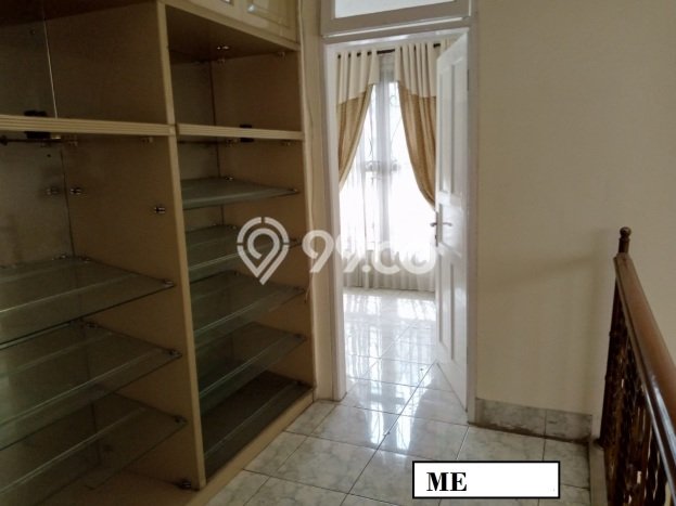 Dijual Rumah Luas Megah Dengan View Cantik di Raffles Hills, Jakarta Timur Dijual Rumah Luas Megah Dengan View Cantik di Raffles Hills, Jakarta Timur