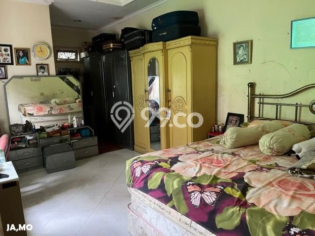Jual Rumah Mewah Megah Dengan View Cantik di Raffles Hills, Jakarta Timur Jual Rumah Mewah Megah Dengan View Cantik di Raffles Hills, Jakarta Timur