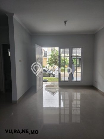 For Sale Hunian Rumah Terawat 3 Kamar di Cibubur, Jakarta Timur For Sale Hunian Rumah Terawat 3 Kamar di Cibubur, Jakarta Timur
