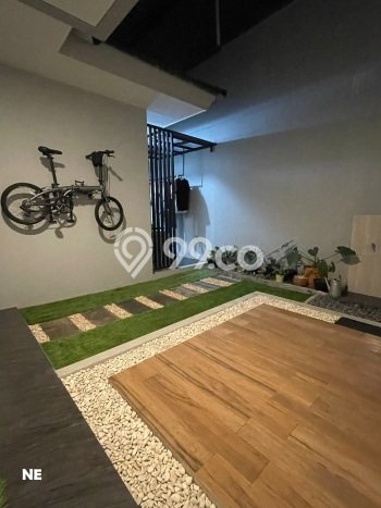 Rumah Luxury Modern Tanpa Renovasi di Cibubur Jakarta Timur Rumah Luxury Modern Tanpa Renovasi di Cibubur Jakarta Timur