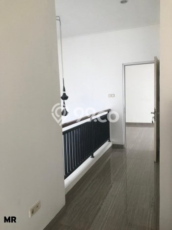 For Sale Hunian Rumah Terawat 3 Kamar di Cibubur, Jakarta Timur For Sale Hunian Rumah Terawat 3 Kamar di Cibubur, Jakarta Timur