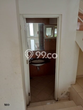 Rumah Luxury Modern Siap Huni di Raffles Hills Jakarta Timur Rumah Luxury Modern Siap Huni di Raffles Hills Jakarta Timur