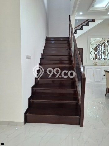 Rumah Mewah LB 390m2 Siap Pakai Desain Elegan di Citra Grand, Jakarta Timur Rumah Mewah LB 390m2 Siap Pakai Desain Elegan di Citra Grand, Jakarta Timur