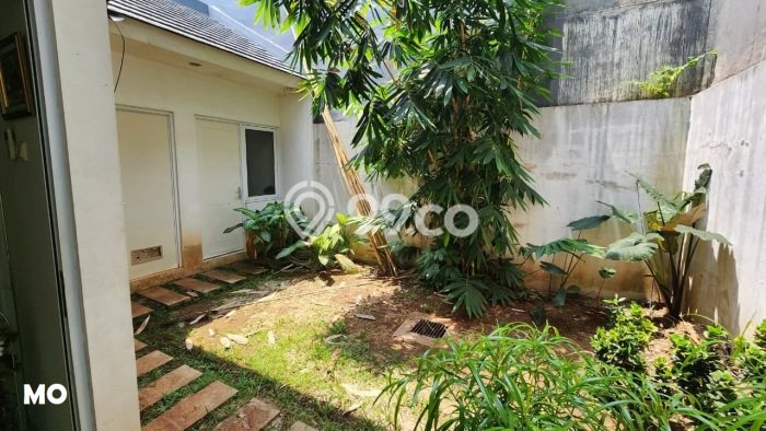 For Sale Hunian Rumah Terawat 3 Kamar di Cibubur, Jakarta Timur For Sale Hunian Rumah Terawat 3 Kamar di Cibubur, Jakarta Timur