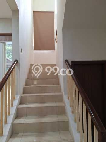 HOT LISTING! Rumah Untuk Investasi area BSD Eminent, Luas 105m² LB 92m² HOT LISTING! Rumah Untuk Investasi area BSD Eminent, Luas 105m² LB 92m²