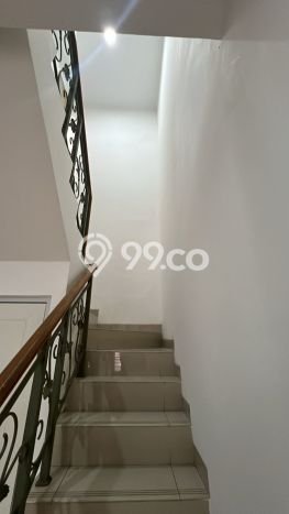 Hunian Nyaman Asri 3 KT Siap Pakai di Gading Serpong Karelia Village Tangerang Hunian Nyaman Asri 3 KT Siap Pakai di Gading Serpong Karelia Village Tangerang
