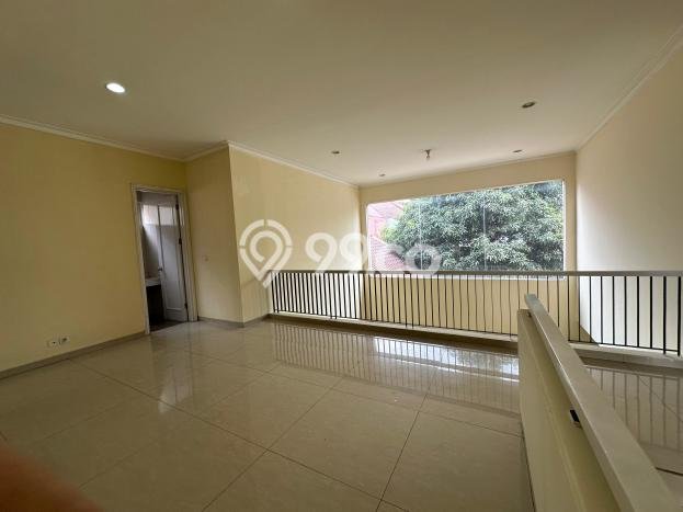 Rumah Mewah LB 350m2 Siap Pakai Desain Elegan di Alam Sutera, Tangerang Rumah Mewah LB 350m2 Siap Pakai Desain Elegan di Alam Sutera, Tangerang