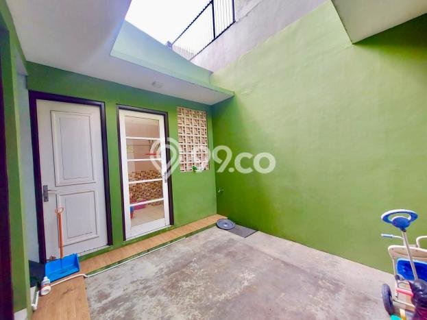 Rumah Modern 3 KT di Kota Wisata Bogor Semi Furnished Rumah Modern 3 KT di Kota Wisata Bogor Semi Furnished