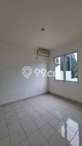 Dijual Rumah Eksklusif 3 KT di Kota Wisata, Jakarta Timur Dijual Rumah Eksklusif 3 KT di Kota Wisata, Jakarta Timur
