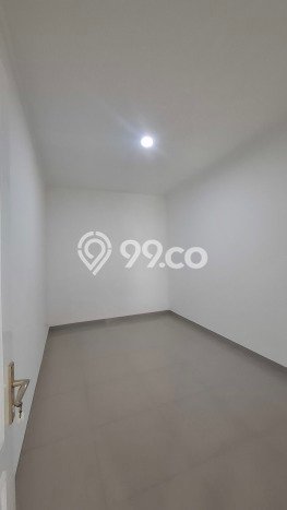 Jual Rumah Eksklusif 4 KT di Kota Wisata, Jakarta Timur Jual Rumah Eksklusif 4 KT di Kota Wisata, Jakarta Timur