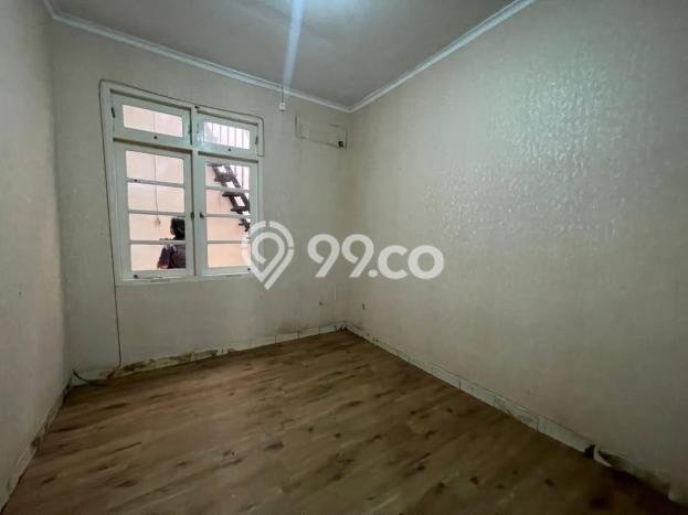 Dijual Rumah Eksklusif 2 KT di Kota Wisata, Jakarta Timur Dijual Rumah Eksklusif 2 KT di Kota Wisata, Jakarta Timur