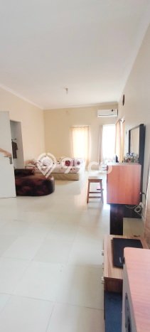 Rumah Modern 3 Kamar LT 192m2 di Kota Wisata Rumah Modern 3 Kamar LT 192m2 di Kota Wisata