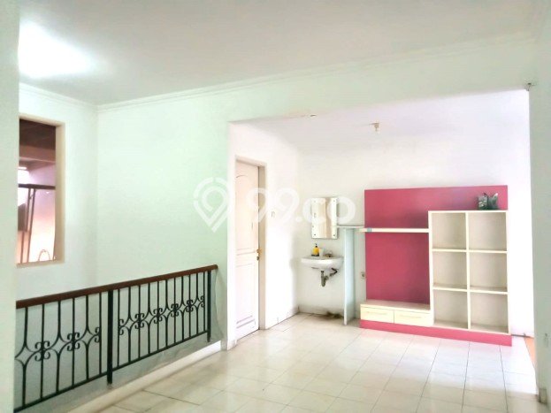 Rumah Modern 3 KT LT 136m2 di Legenda Wisata Rumah Modern 3 KT LT 136m2 di Legenda Wisata