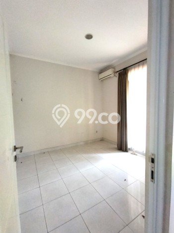 Rumah Minimalis 3 KT di Kota Wisata Jakarta Timur Unfurnished Rumah Minimalis 3 KT di Kota Wisata Jakarta Timur Unfurnished