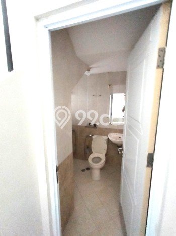 Rumah Minimalis 3 KT LT 128m2 di Kota Wisata Rumah Minimalis 3 KT LT 128m2 di Kota Wisata