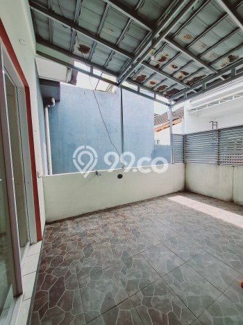 Dijual Hunian Rumah Terawat 3 KT di Kota Wisata, Bogor Dijual Hunian Rumah Terawat 3 KT di Kota Wisata, Bogor