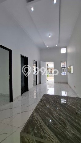 Rumah LT 90m2m² / LB 70m2m² View Kota di Kota Wisata, Jakarta Timur Rumah LT 90m2m² / LB 70m2m² View Kota di Kota Wisata, Jakarta Timur